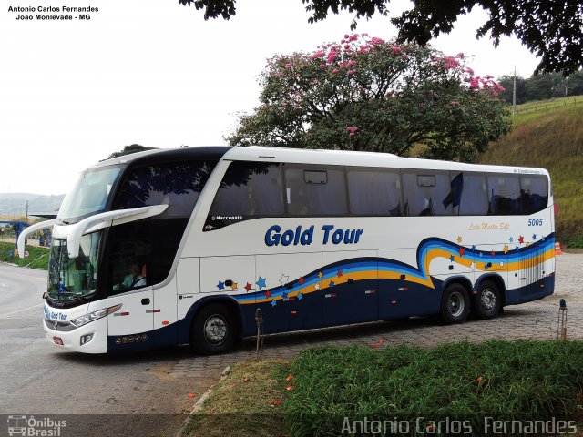 Gold Tour Viagens e Turismo 5005 na cidade de João Monlevade, Minas Gerais, Brasil, por Antonio Carlos Fernandes. Número da foto: #5006095.