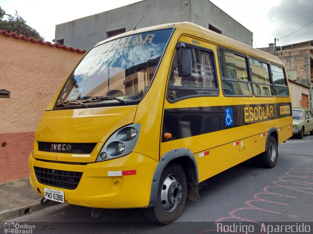 Escolares 6386 na cidade de Conselheiro Lafaiete, Minas Gerais, Brasil, por Rodrigo  Aparecido. Número da foto: #5009478.