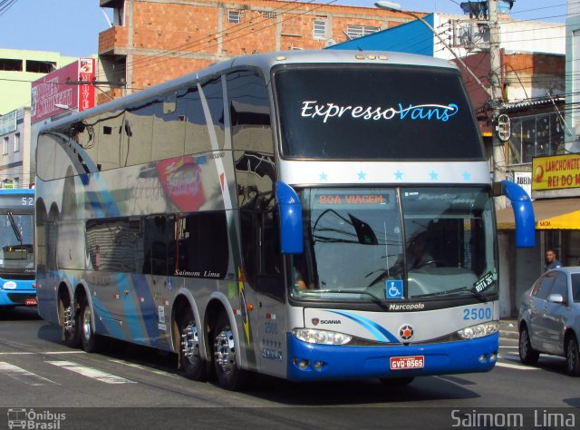 Expresso Vans 2500 na cidade de Vila Velha, Espírito Santo, Brasil, por Saimom  Lima. ID da foto: 5011917.