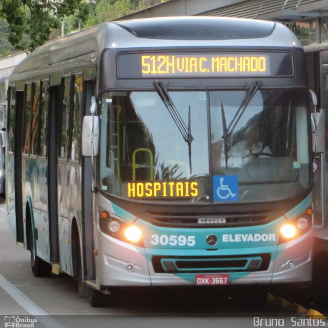 Expresso Luziense > Territorial Com. Part. e Empreendimentos 30595 na cidade de Belo Horizonte, Minas Gerais, Brasil, por Bruno Santos. Número da foto: #5010329.