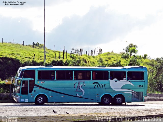 ES Tour 1500 na cidade de João Monlevade, Minas Gerais, Brasil, por Antonio Carlos Fernandes. ID da foto: 5010892.