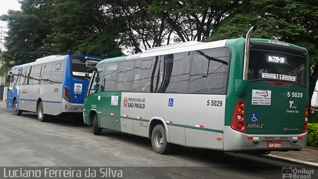 Move 5 5029 na cidade de São Paulo, São Paulo, Brasil, por Luciano Ferreira da Silva. ID da foto: 5013412.