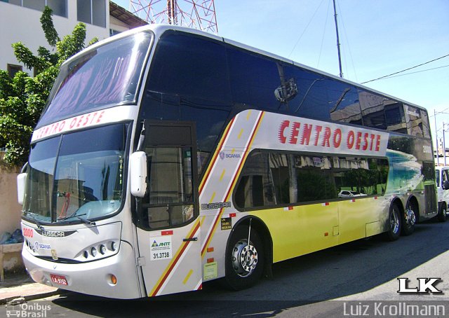 Centro Oeste Turismo 2000 na cidade de Juiz de Fora, Minas Gerais, Brasil, por Luiz Krolman. ID da foto: 4958292.