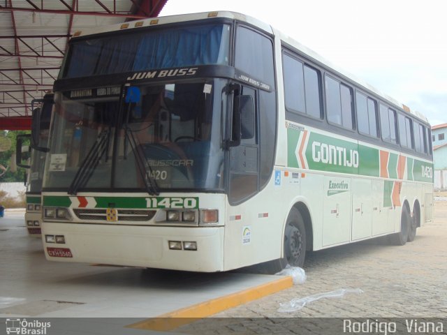 Empresa Gontijo de Transportes 11420 na cidade de Itaobim, Minas Gerais, Brasil, por Rodrigo  Viana. ID da foto: 4963030.