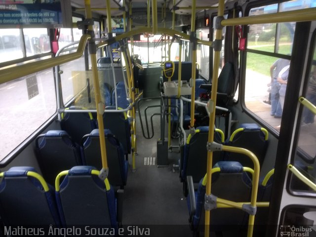 Companhia Carris Porto-Alegrense 0688 na cidade de Porto Alegre, Rio Grande do Sul, Brasil, por Matheus Ângelo Souza e Silva. Número da foto: #4967573.