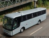 Ônibus Particulares 5849 na cidade de Conselheiro Lafaiete, Minas Gerais, Brasil, por Rodrigo  Aparecido. Número da foto: #:id.