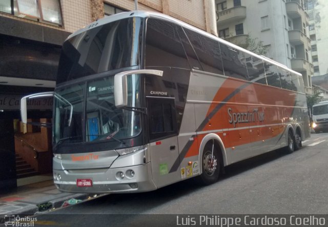 Spazzini Tur 8014 na cidade de São Paulo, São Paulo, Brasil, por Luis Philippe Cardoso Coelho. Número da foto: #5042478.