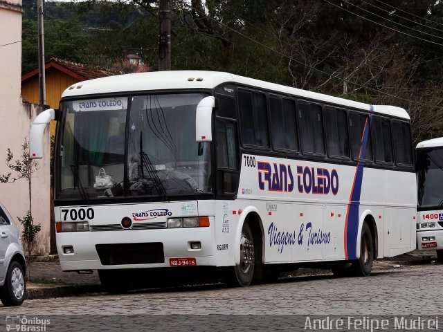 Trans Toledo Viagens e Turismo 7000 na cidade de Irati, Paraná, Brasil, por André Felipe Mudrei. ID da foto: 5045779.