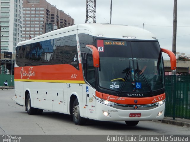Viação Vale do Tietê 851 na cidade de São Paulo, São Paulo, Brasil, por André Luiz Gomes de Souza. Número da foto: #5048082.