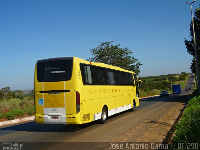 Viação Itapemirim 45805 na cidade de Gama, Distrito Federal, Brasil, por José Antônio Gama. Número da foto: #5047156.