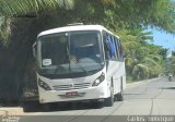 Ônibus Particulares 4661 na cidade de Lauro de Freitas, Bahia, Brasil, por Carlos  Henrique. Número da foto: #:id.