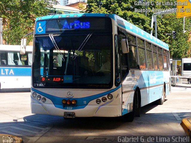 ArBus 13 na cidade de Ciudad Autónoma de Buenos Aires, Argentina, por Gabriel Giacomin de Lima. ID da foto: 5049178.