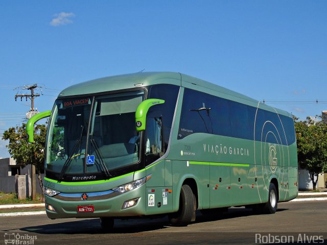 Viação Garcia 7208 na cidade de Paranavaí, Paraná, Brasil, por Robson Alves. ID da foto: 5049854.