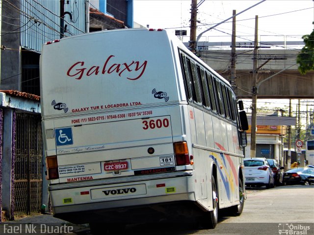 Galaxy Tur 3600 na cidade de São Paulo, São Paulo, Brasil, por Raphael José da Silva. Número da foto: #5057588.