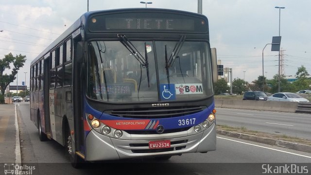 Guarulhos Transportes 33.617 na cidade de São Paulo, São Paulo, Brasil, por Luiz Henrique Fornazari Toledo. Número da foto: #5059092.