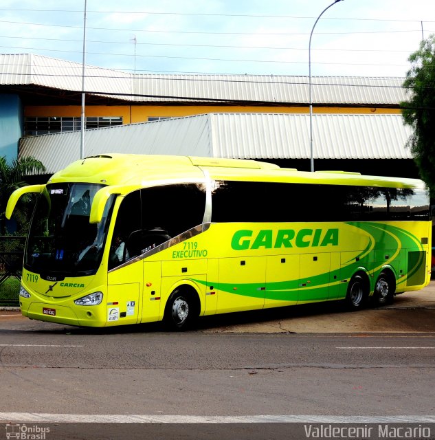 Viação Garcia 7119 na cidade de Maringá, Paraná, Brasil, por Valdecenir Macario. ID da foto: 5058332.