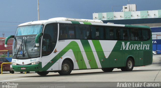 Empresa de Transportes e Turismo Moreira 2210 na cidade de Goiânia, Goiás, Brasil, por André Luiz Canon. Número da foto: #5060987.