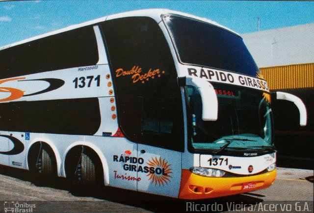 Rápido Girassol 1371 na cidade de Brasília, Distrito Federal, Brasil, por Ricardo Vieira. Número da foto: #5022369.