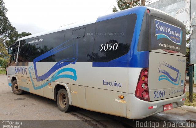 Santos Turismo 5050 na cidade de Congonhas, Minas Gerais, Brasil, por Rodrigo  Aparecido. Número da foto: #5068565.