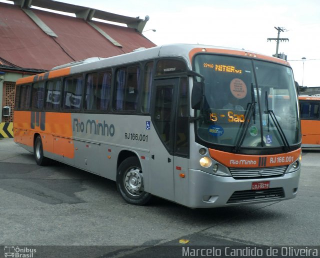 Transturismo Rio Minho RJ 166.001 na cidade de Niterói, Rio de Janeiro, Brasil, por Marcelo Candido de Oliveira. ID da foto: 5072637.