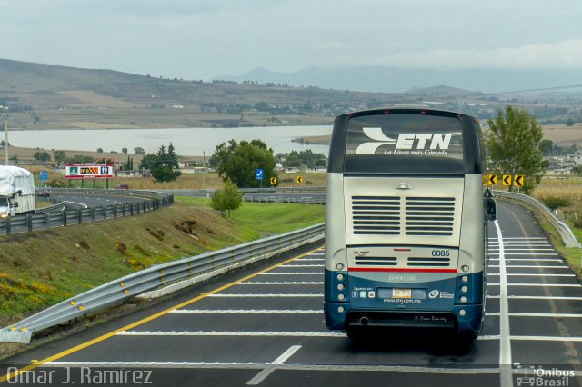 ETN - Enlaces Terrestres Nacionales 6085 na cidade de Contepec, Michoacán, México, por Omar Ramírez Thor2102. Número da foto: #5074964.
