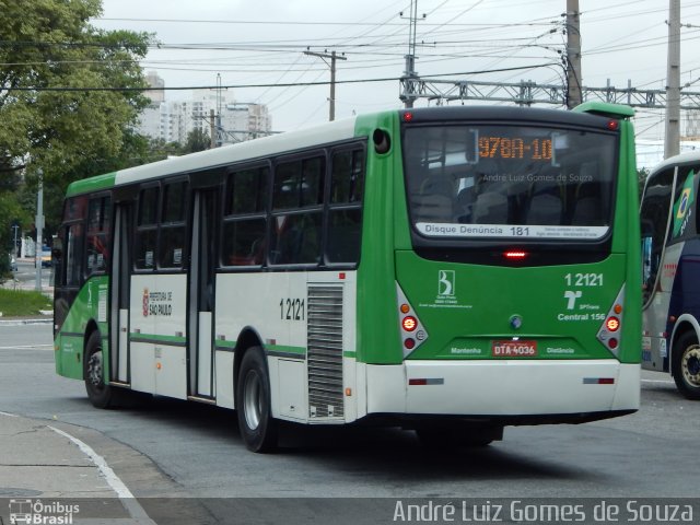 Viação Gato Preto 1 2121 na cidade de São Paulo, São Paulo, Brasil, por André Luiz Gomes de Souza. ID da foto: 5078275.