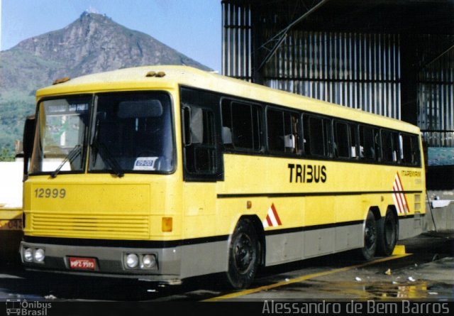 Viação Itapemirim 12999 na cidade de Governador Valadares, Minas Gerais, Brasil, por Alessandro de Bem Barros. Número da foto: #5079409.