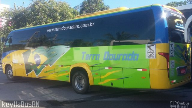Terra Dourada Transportes e Turismo 1607 na cidade de Natal, Rio Grande do Norte, Brasil, por Keylla Pinto. Número da foto: #5079384.