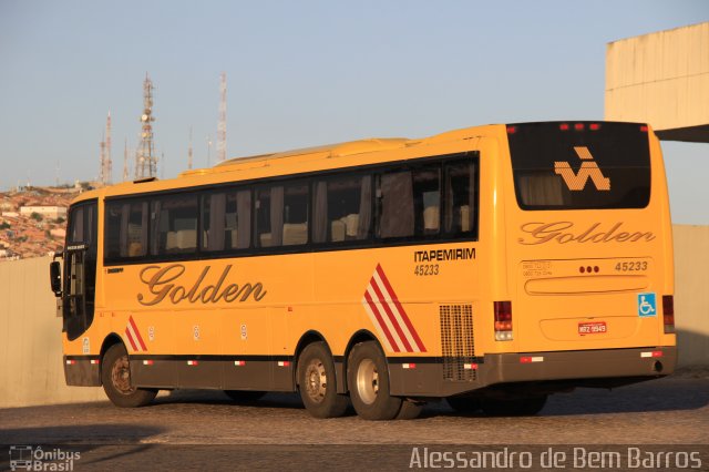 Viação Itapemirim 45233 na cidade de Caruaru, Pernambuco, Brasil, por Alessandro de Bem Barros. Número da foto: #5079492.