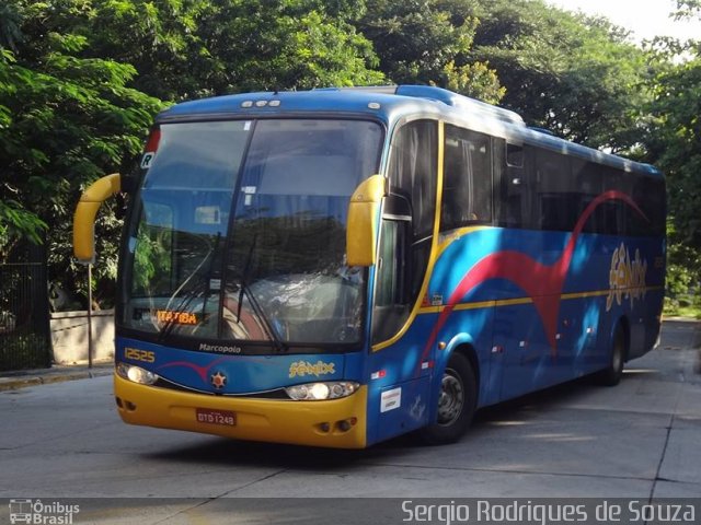 Rápido Expresso Fênix Viação 12525 na cidade de São Paulo, São Paulo, Brasil, por Sergio Rodrigues de Souza. Número da foto: #5082408.