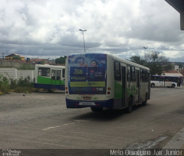 Cidade Alta Transportes 1.187 na cidade de Olinda, Pernambuco, Brasil, por Júnior Quinteiro. Número da foto: #5087452.