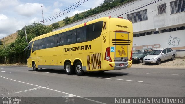 Viação Itapemirim 60797 na cidade de Juiz de Fora, Minas Gerais, Brasil, por Fabiano da Silva Oliveira. Número da foto: #5086435.