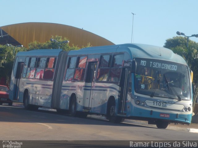 Metrobus 1101 na cidade de Senador Canedo, Goiás, Brasil, por Itamar Lopes da Silva. ID da foto: 5087163.