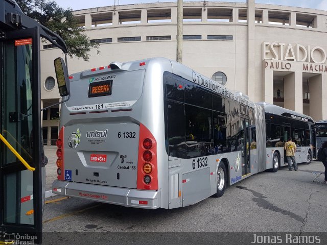 Viação Cidade Dutra 6 1332 na cidade de São Paulo, São Paulo, Brasil, por Jonas Ramos. Número da foto: #5088246.