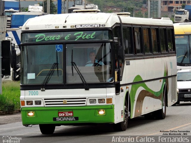 Ônibus Particulares 7000 na cidade de João Monlevade, Minas Gerais, Brasil, por Antonio Carlos Fernandes. ID da foto: 5091451.