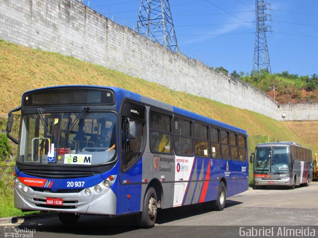 Auto Viação Urubupungá 20.937 na cidade de Santana de Parnaíba, São Paulo, Brasil, por Gabriel Almeida. ID da foto: 5092366.