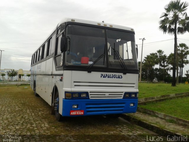 Papaléguas Turismo 050 na cidade de Santa Cruz dos Milagres, Piauí, Brasil, por Lucas Gabriel. ID da foto: 5027631.