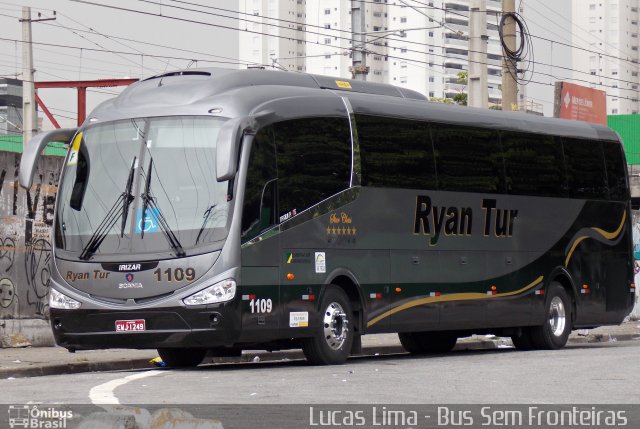 Ryan Tur 1109 na cidade de São Paulo, São Paulo, Brasil, por Lucas Lima. Número da foto: #5029056.
