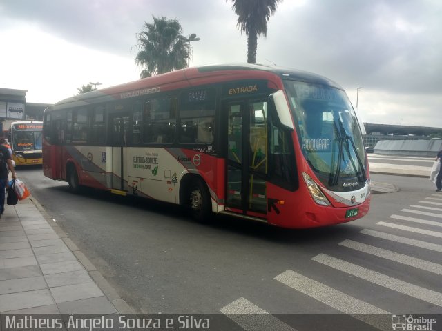 Companhia Carris Porto-Alegrense 0451 na cidade de Porto Alegre, Rio Grande do Sul, Brasil, por Matheus Ângelo Souza e Silva. Número da foto: #5032502.