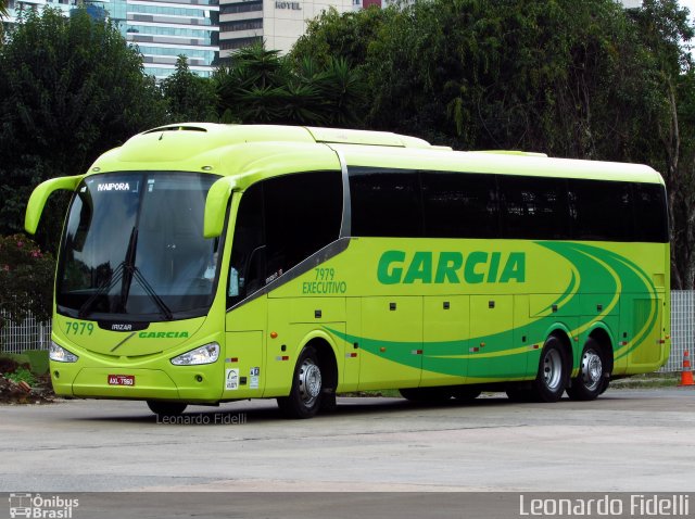 Viação Garcia 7979 na cidade de Curitiba, Paraná, Brasil, por Leonardo Fidelli. ID da foto: 5035082.