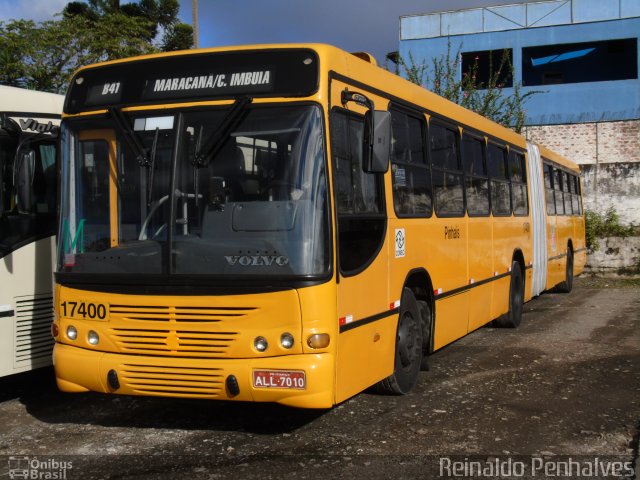 Expresso Azul 17400 na cidade de Pinhais, Paraná, Brasil, por Reinaldo Penha. Número da foto: #5094652.