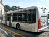 Viação Cidade Dutra 6 1332 na cidade de São Paulo, São Paulo, Brasil, por Henrique Santos. Número da foto: #5093391.