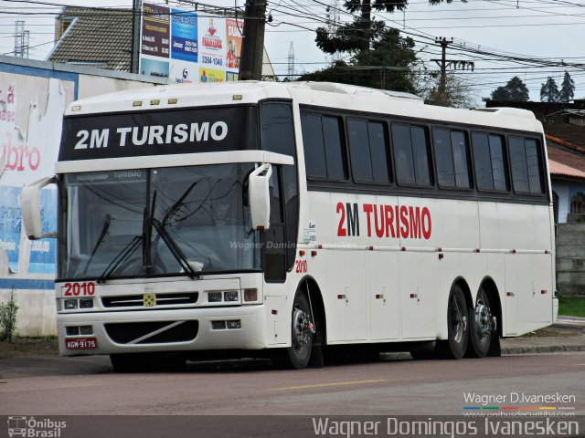 2M Transporte e Turismo 2010 na cidade de Curitiba, Paraná, Brasil, por Wagner Domingos Ivanesken. Número da foto: #5113072.