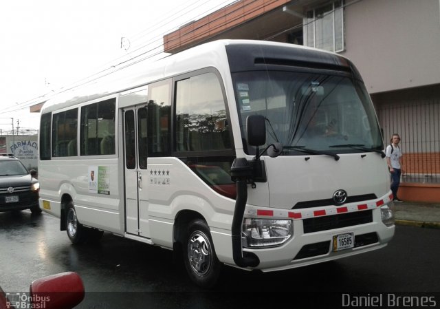 Autobuses sin identificación - Costa Rica SJB 16585 na cidade de , por Daniel Brenes. Número da foto: #5112700.