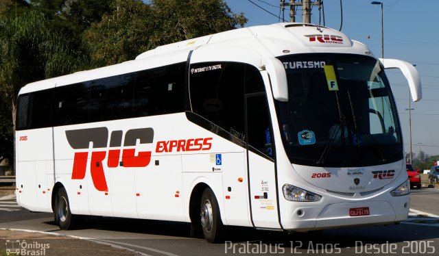 Ric Express 2085 na cidade de São Paulo, São Paulo, Brasil, por Cristiano Soares da Silva. ID da foto: 5113626.