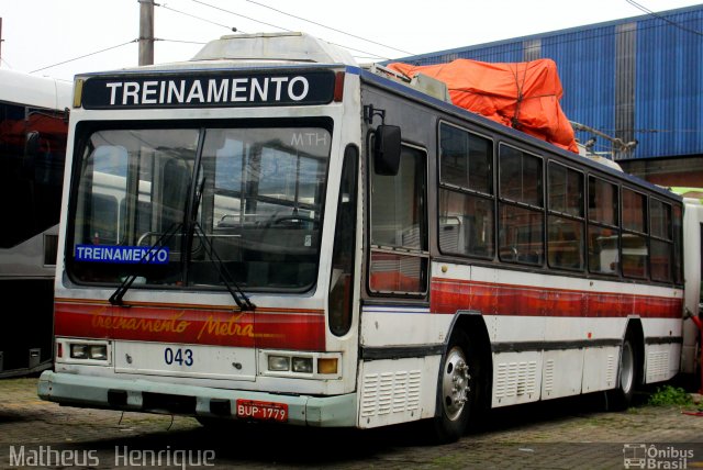 Metra - Sistema Metropolitano de Transporte 043 na cidade de São Bernardo do Campo, São Paulo, Brasil, por Matheus Henrique. Número da foto: #5115518.