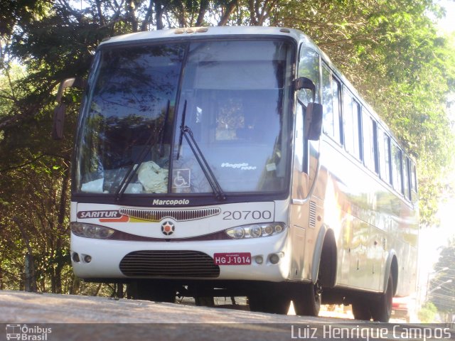 Saritur - Santa Rita Transporte Urbano e Rodoviário 20700 na cidade de Piedade dos Gerais, Minas Gerais, Brasil, por Luiz Henrique Campos. Número da foto: #5120125.