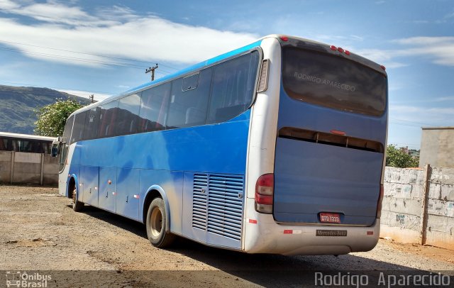 Ônibus Particulares 7233 na cidade de Ouro Branco, Minas Gerais, Brasil, por Rodrigo  Aparecido. Número da foto: #5121621.
