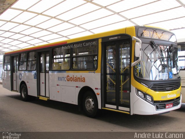 HP Transportes Coletivos 20023 na cidade de Goiânia, Goiás, Brasil, por André Luiz Canon. Número da foto: #5124465.
