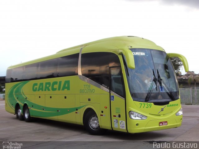 Viação Garcia 7739 na cidade de Curitiba, Paraná, Brasil, por Paulo Gustavo. ID da foto: 5126565.